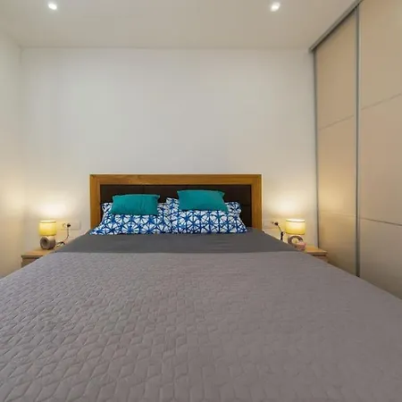 Lux **** Villa *